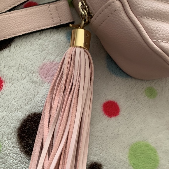 Victoria Secret soft quilted faux leather Fanny packs - Picture 4 of 14